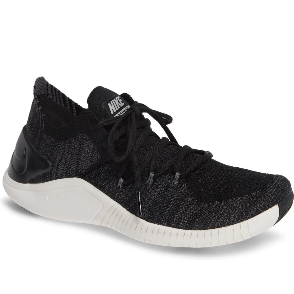 •Nike Free TR Flyknit 3•